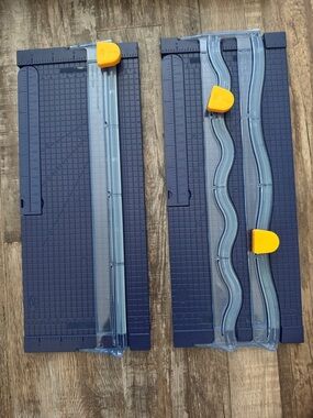 12” Creative Memory Paper Trimmers. Wavy and Straight includes all blades